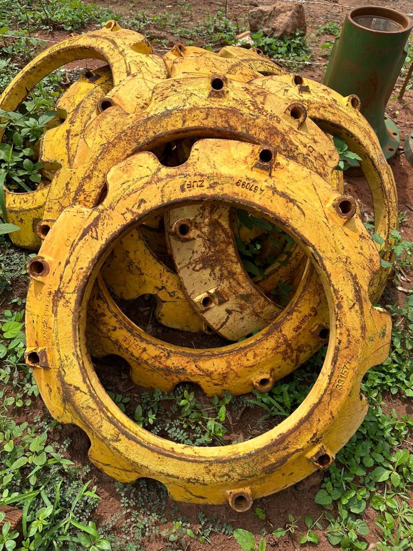 PESO 72KG TRATOR JOHN DEERE - R167153